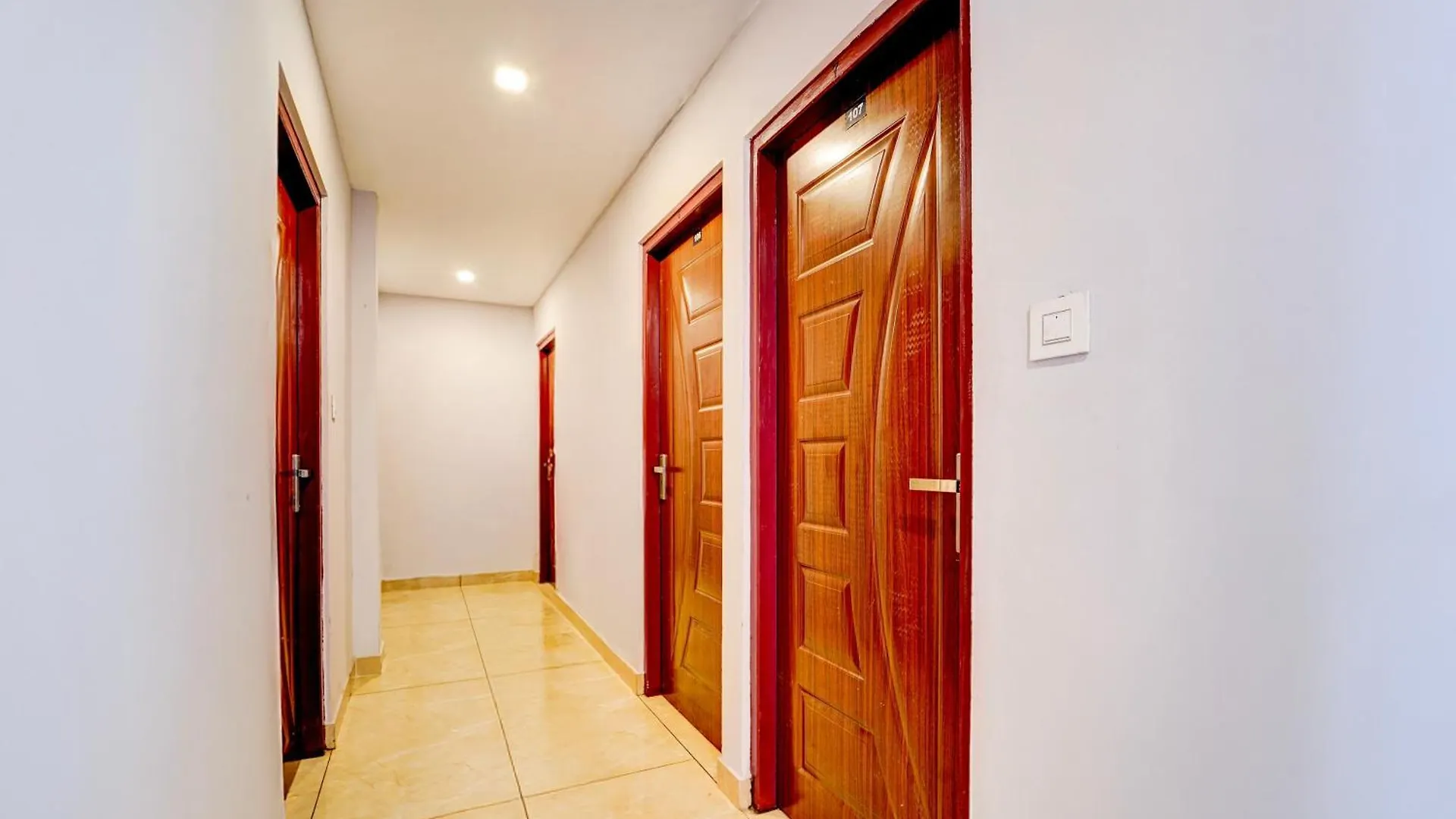 Hotel Collection O Pukkattupady Aluva East Kochi