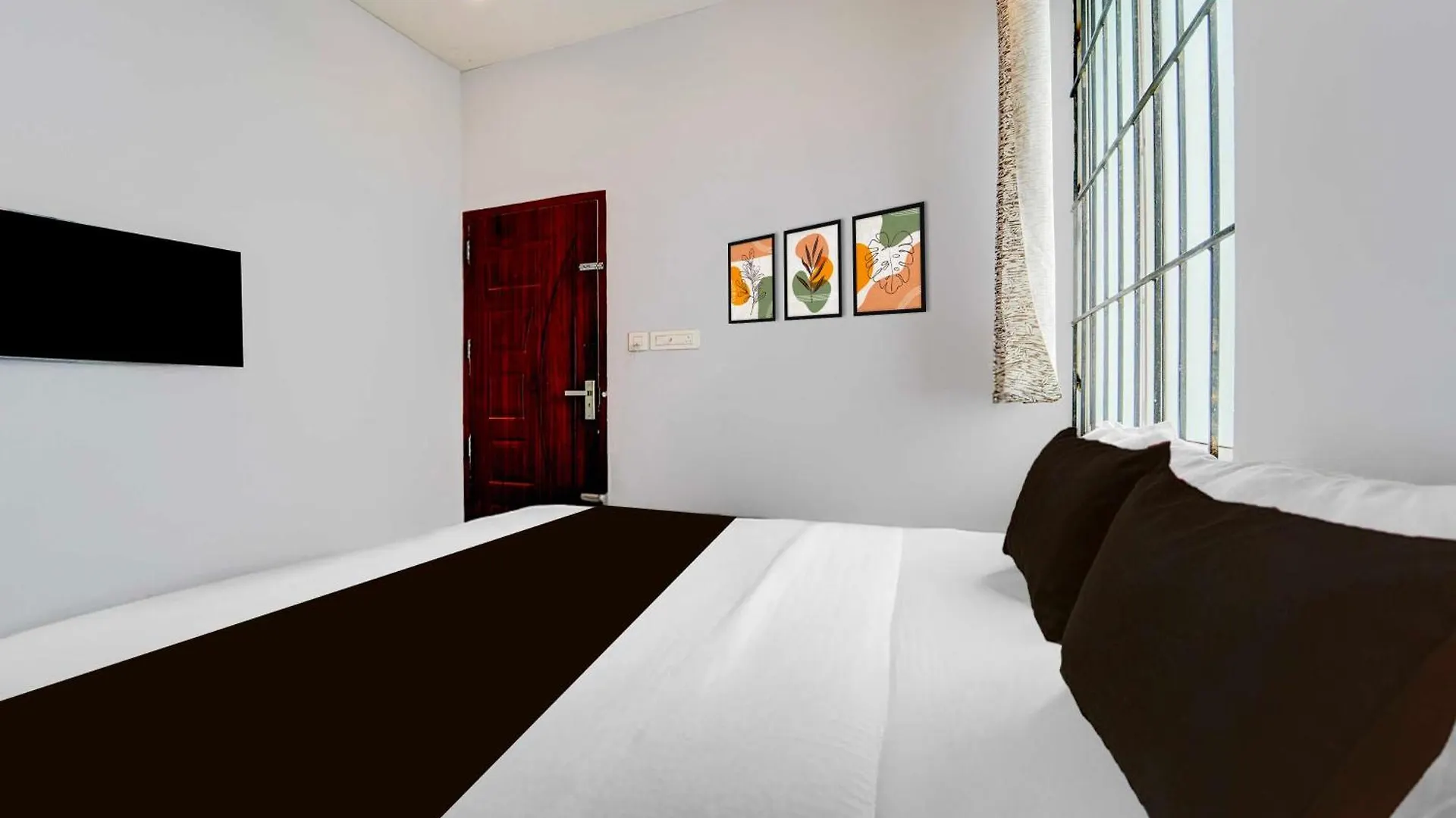 Hotel Collection O Pukkattupady Aluva East Kochi