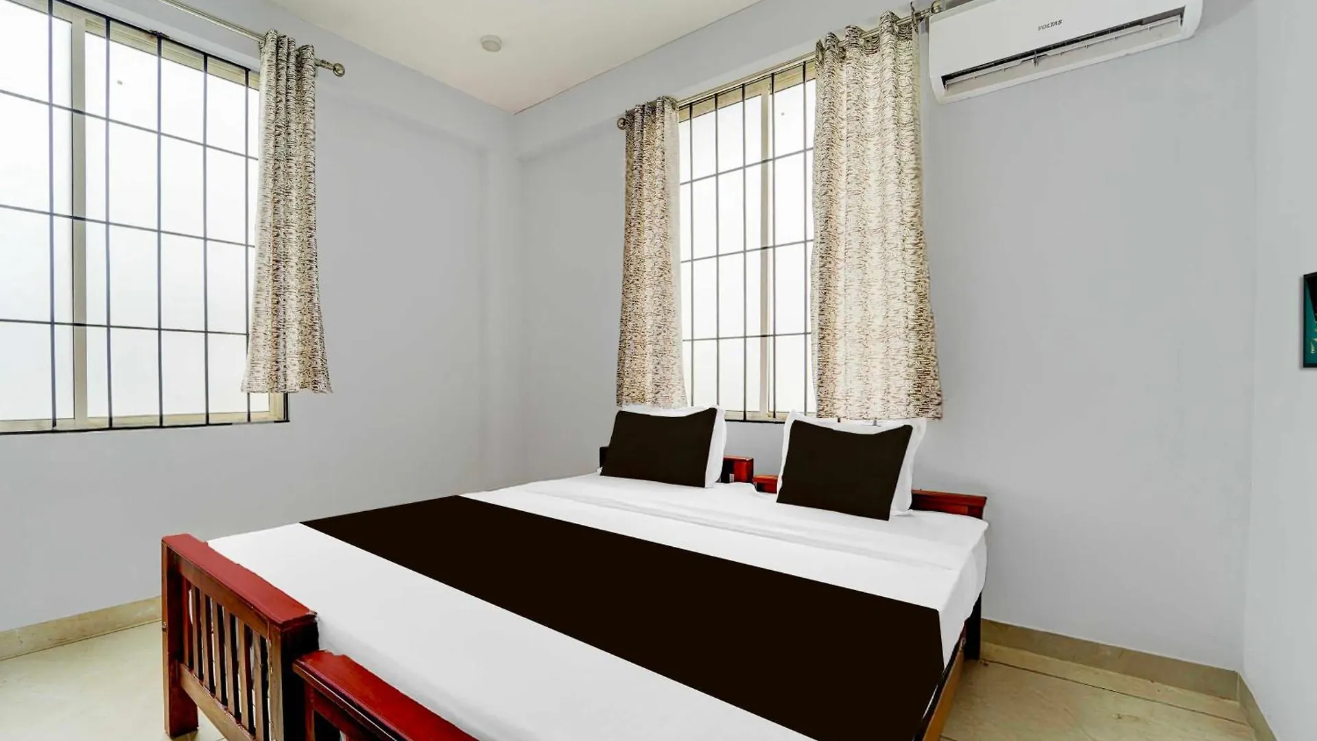 Hotel Collection O Pukkattupady Aluva East Kochi 3*,